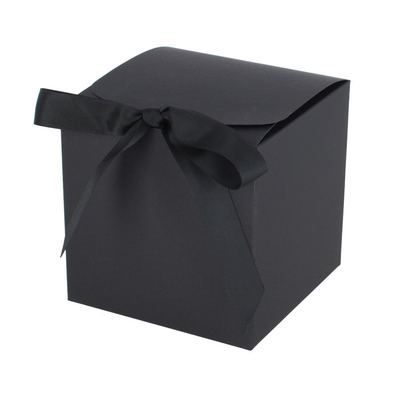 Luce geschenkdoos met strik - Kubus - Zwart kraft - Grace FSC®
