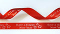 15mm rotes Satinband bedruckt mit silbernen Weihnachtsglocken pro 25 Meter Rolle