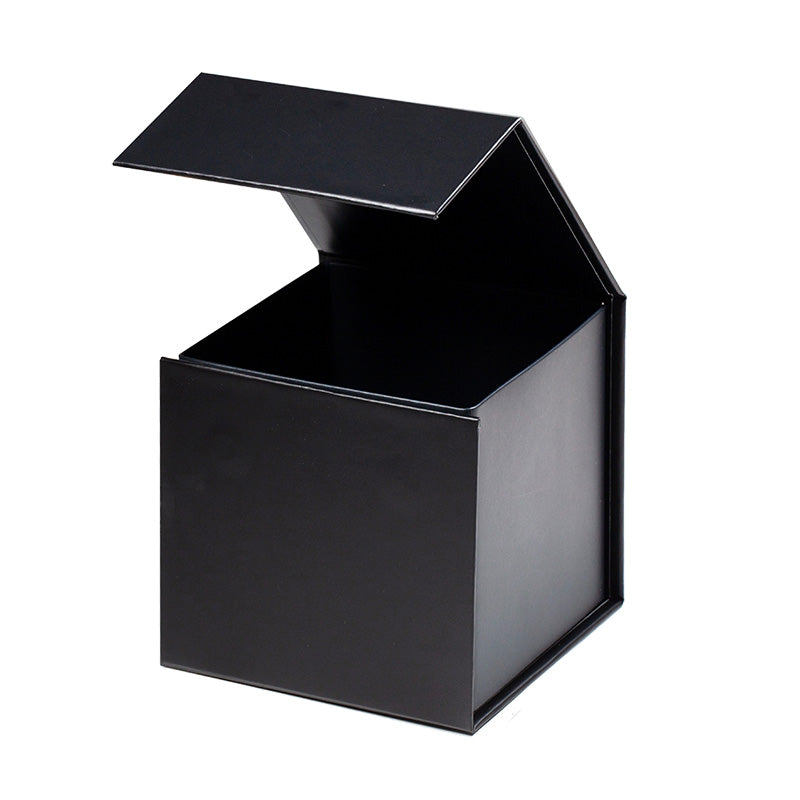 Magneetdoos met strik - Kubus - Zwart mat gelamineerd - Couture