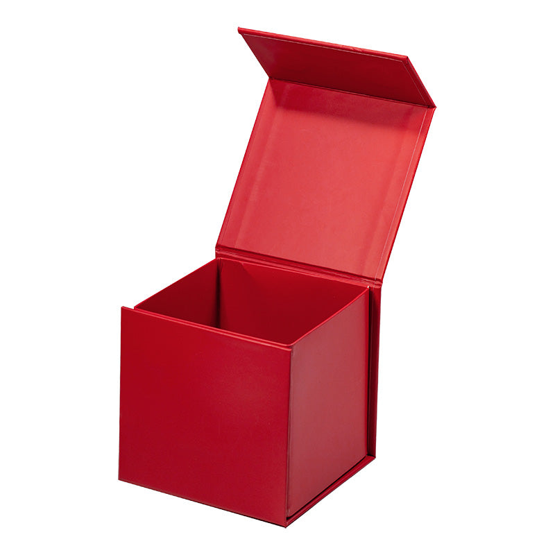 Magneetdoos met strik - Kubus - Rood mat gelamineerd - Couture